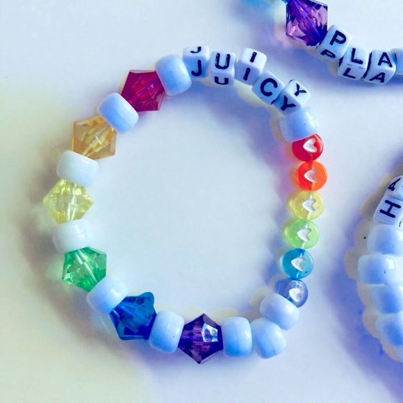 🍒 5/$25 🍒 PRIDE Rainbow Rave Kandi Bracelets | Juicy - Picture 4 of 4
